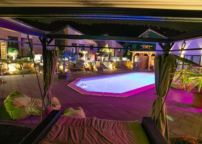 Fba Village Affittacamere 4*