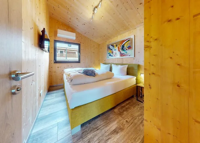 Pensionat Fba Village 4*